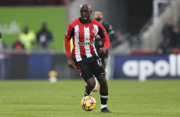 Newcastle và Visa đạt được điề